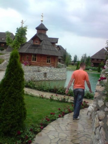 6640_98778857630_644462630_2056047_1447504_n.jpg, 52 KB