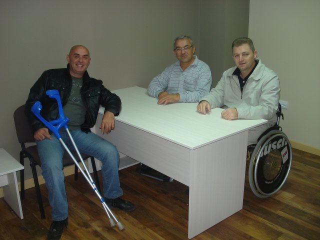 DSC02319 (2).JPG, 772 KB